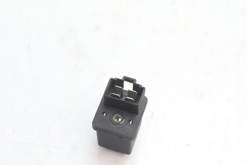photo de STARTERRELAY PEUGEOT KISBEE 4T 50 (2010 - 2017) - Alternative Perspektive