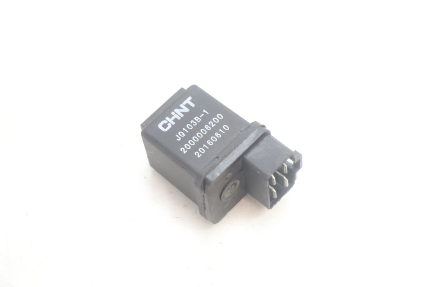 photo de STARTERRELAY PEUGEOT KISBEE 4T 50 (2010 - 2017) - Hauptansicht