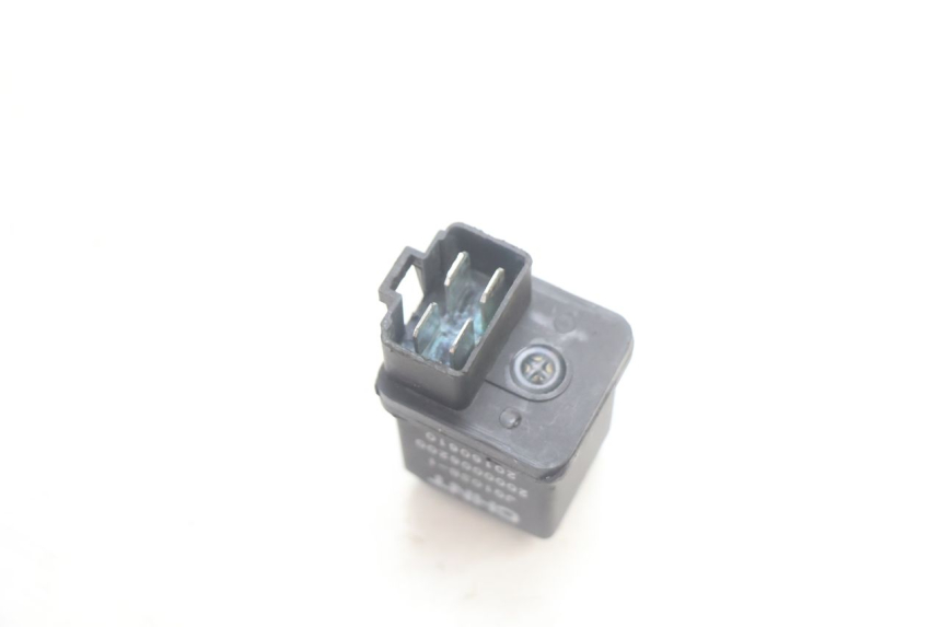 photo de STARTERRELAY PEUGEOT KISBEE 4T 50 (2010 - 2017) - Zoom auf Gebrauchszustand
