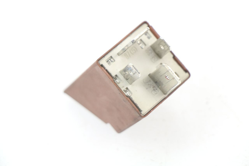 photo de ANLASSERRELAIS PIAGGIO LIBERTY 2T 50 (2004 - 2008) - Zoom auf Gebrauchszustand