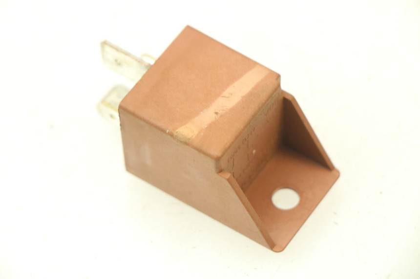 photo de ANLASSERRELAIS PIAGGIO LIBERTY 4T 50 (2009 - 2015) - Hauptansicht