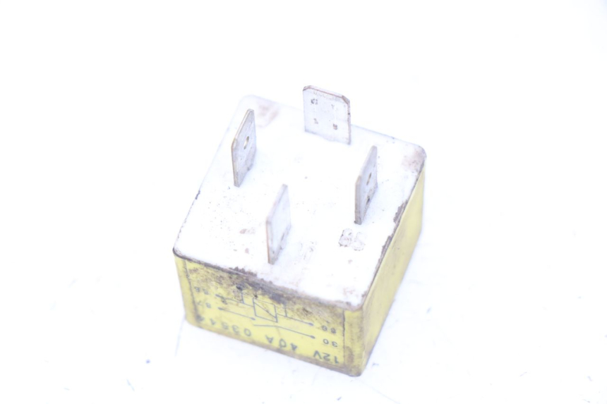 photo de STARTERRELAY PEUGEOT LUDIX 50 (2008 - 2017) - Zoom auf Gebrauchszustand