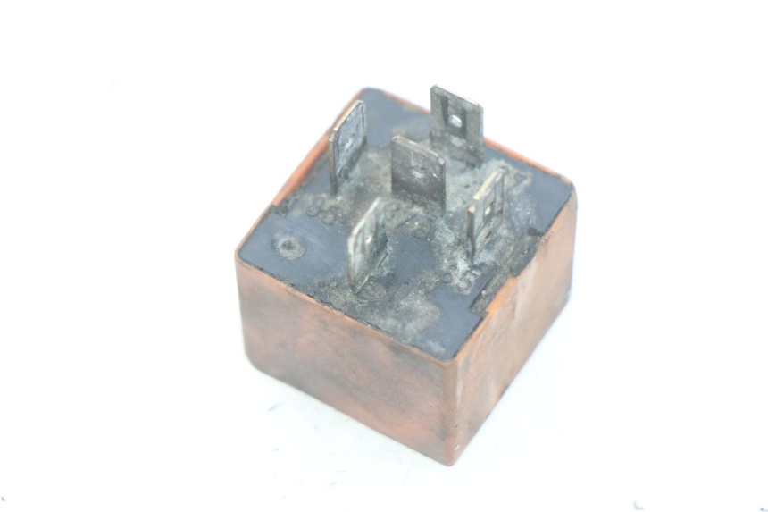 photo de STARTERRELAY PEUGEOT LUDIX 50 (2008 - 2017) - Detailansicht des Bauteils