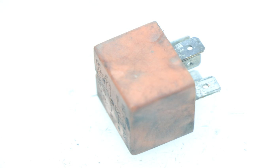 photo de STARTERRELAY PEUGEOT LUDIX 50 (2008 - 2017) - Zoom auf Gebrauchszustand