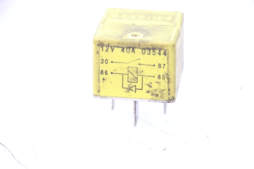 photo de STARTERRELAY PEUGEOT LUDIX 50 (2005 - 2007) - Hauptansicht