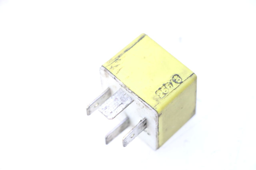 photo de STARTERRELAY PEUGEOT LUDIX 50 (2005 - 2007) - Detailansicht des Bauteils