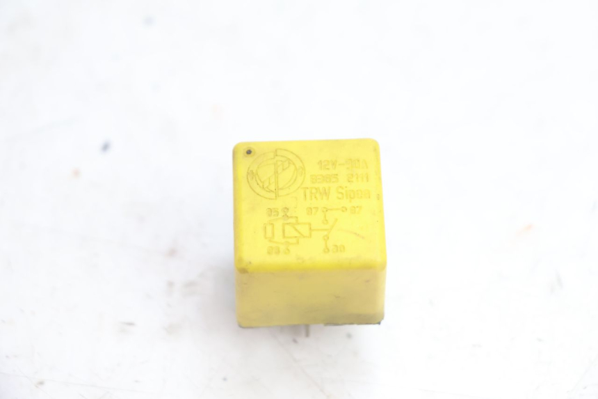 photo de ANLASSERRELAIS PEUGEOT LUDIX PRO 2T 50 (2010 - 2017) - Detailansicht des Bauteils