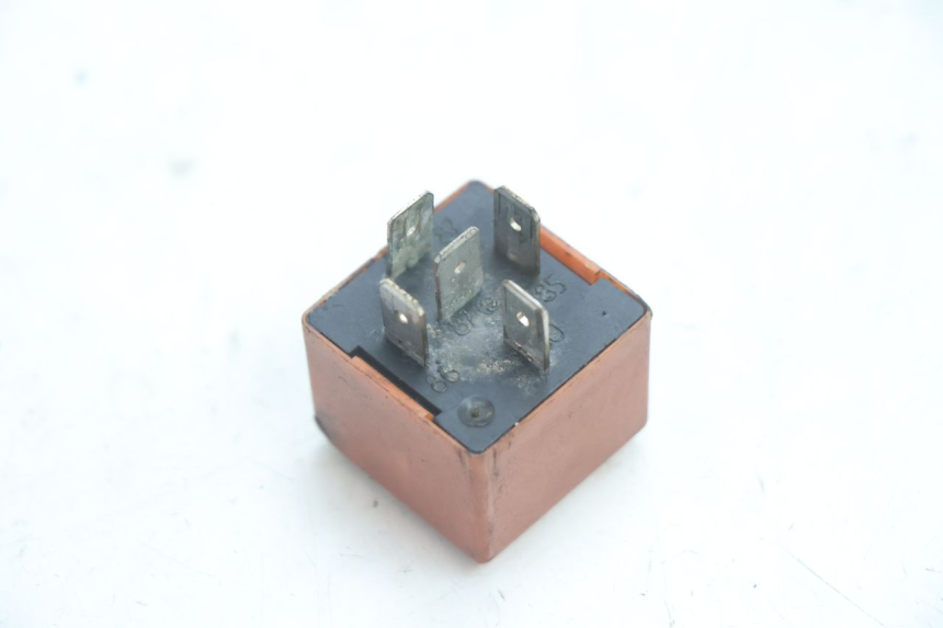 photo de ANLASSERRELAIS PEUGEOT LUDIX SNAKE 2T 50 (2004 - 2014) - Zoom auf Gebrauchszustand