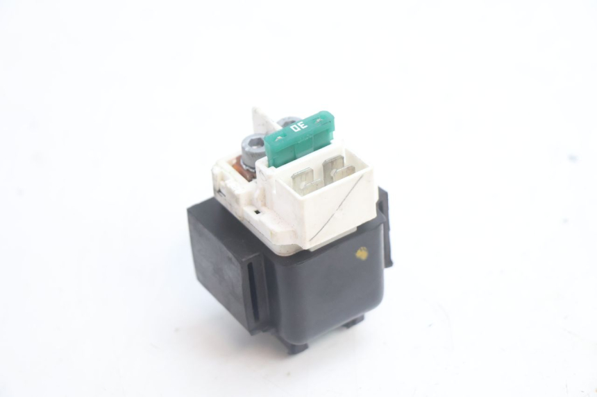 photo de ANLASSERRELAIS PIAGGIO MP3 HPE 530 (2022 - 2026) - Detailansicht des Bauteils