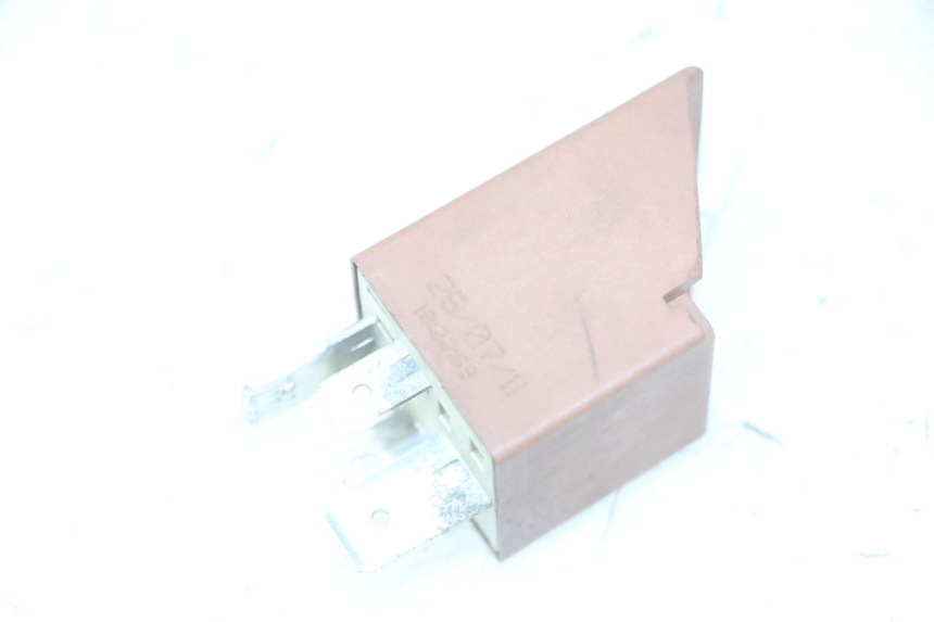 photo de ANLASSERRELAIS PIAGGIO MP3 LT 300 (2010 - 2016) - Hauptansicht