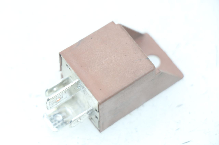 photo de STARTERRELAY PIAGGIO MP3 125 (2006 - 2014) - Detailansicht des Bauteils