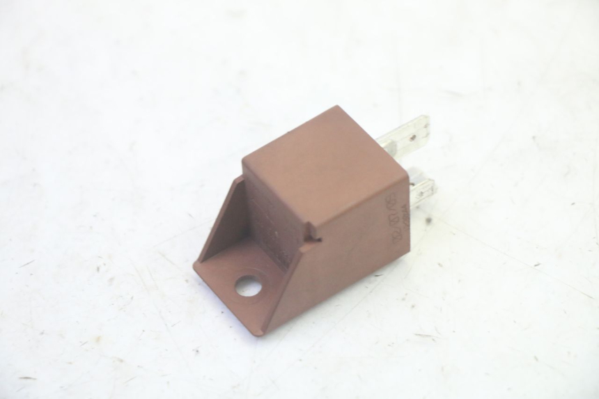 photo de STARTERRELAY PIAGGIO MP3 RL 250 (2006 - 2010) - Zoom auf Gebrauchszustand