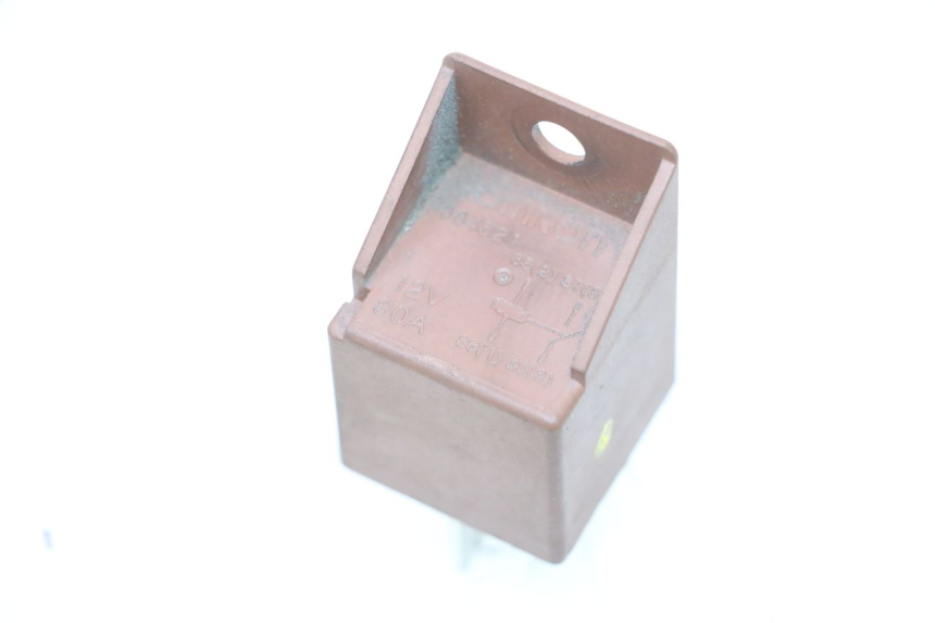 photo de STARTERRELAY PIAGGIO MP3 RL 250 (2006 - 2010) - Zoom auf Gebrauchszustand