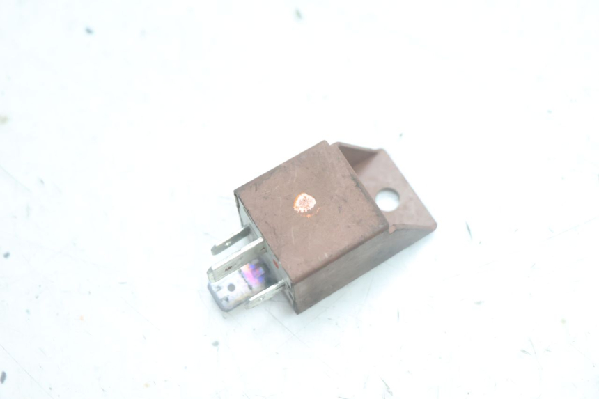 photo de STARTERRELAY PIAGGIO MP3 125 (2006 - 2014) - Hauptansicht
