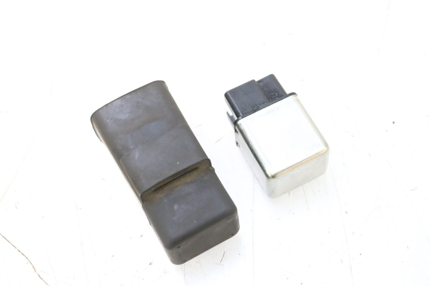 photo de STARTERRELAY YAMAHA NEOS NEO'S 4T 50 (2008 - 2016) - Zoom auf Gebrauchszustand