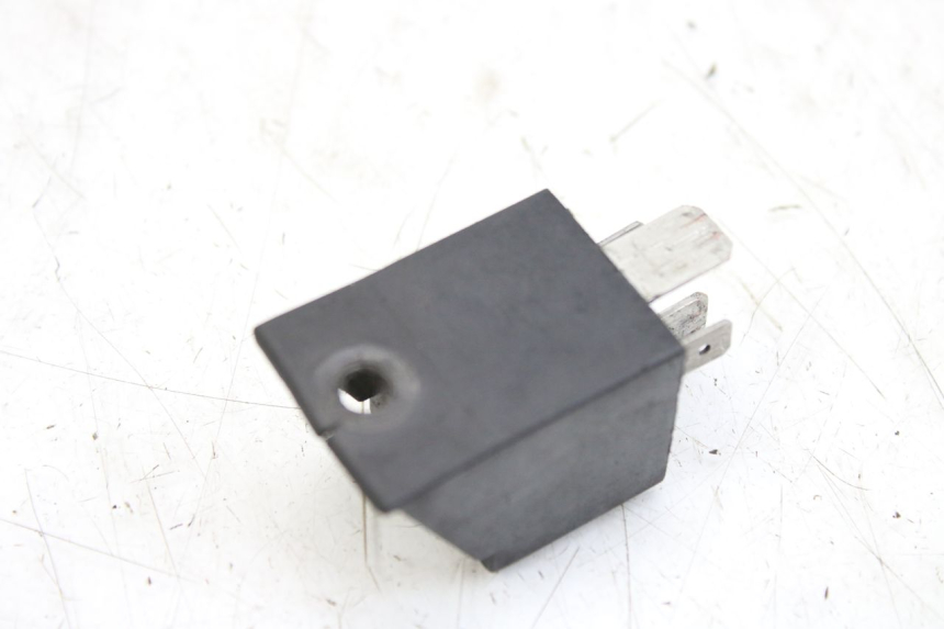 photo de STARTERRELAY PIAGGIO NEW TYPHOON 50 (2018 - 2021) - Zoom auf Gebrauchszustand