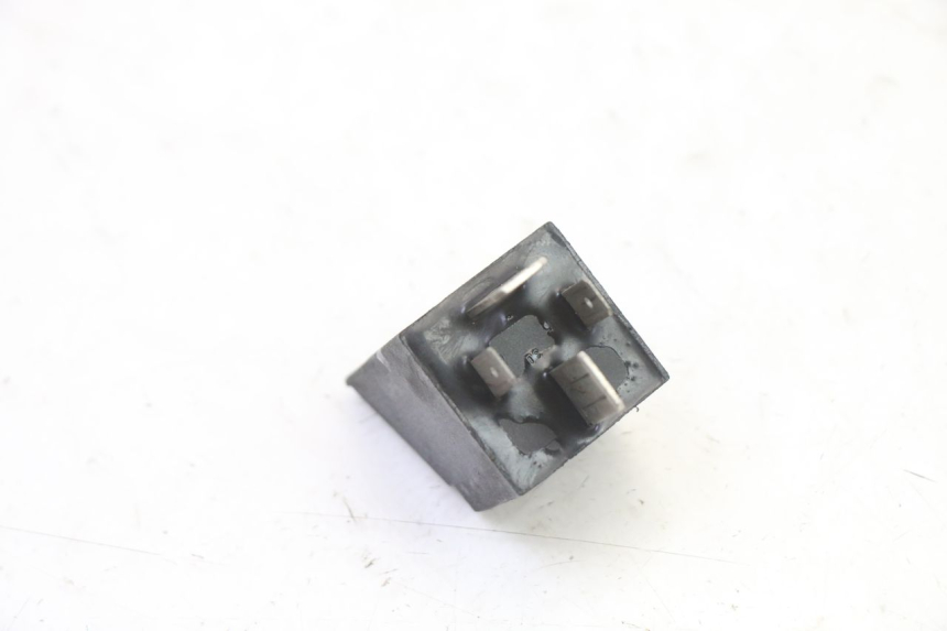 photo de STARTERRELAY PIAGGIO NEW TYPHOON 50 (2018 - 2021) - Zoom auf Gebrauchszustand