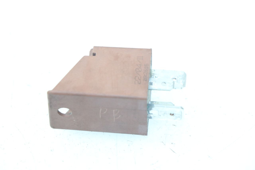 photo de STARTERRELAY GILERA NEXUS 125 (2009 - 2013) - Zoom auf Gebrauchszustand