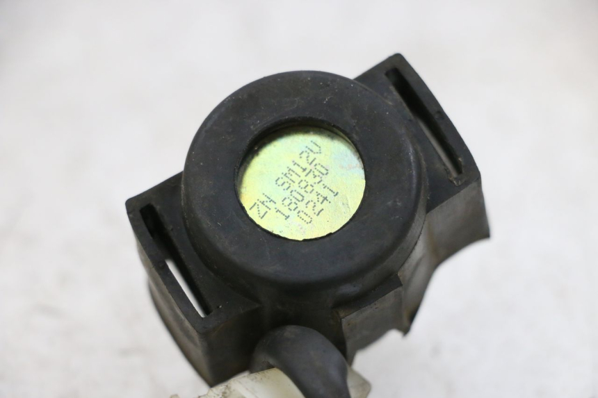 photo de ANLASSERRELAIS JM MOTORS OLDIES GT 4T 50 (2018 - 2025) - Detailansicht des Bauteils