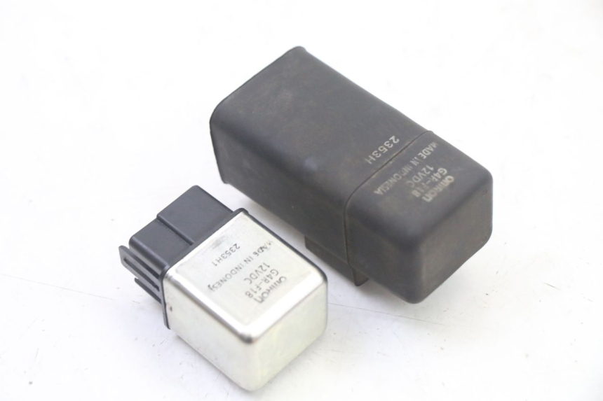 photo de ANLASSERRELAIS MBK OVETTO 4T 50 (2008 - 2016) - Zoom auf Gebrauchszustand