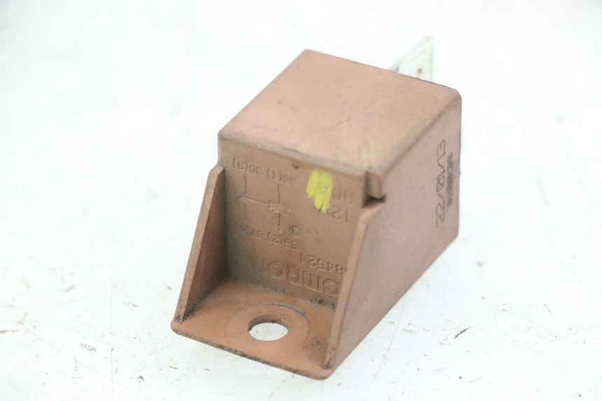 photo de STARTERRELAY PIAGGIO VESPA S 2T 50 (2007 - 2014) - Hauptansicht