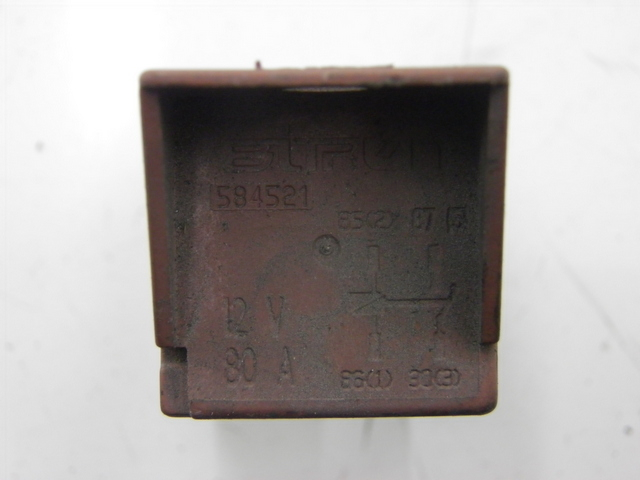 photo de ANLASSERRELAIS PIAGGIO X8 STREET 125 (2006 - 2007) - Zoom auf Gebrauchszustand