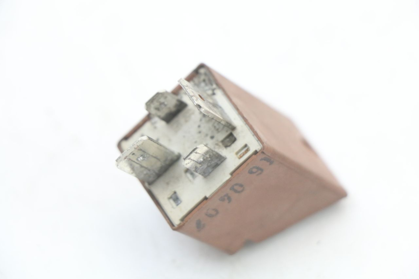 photo de ANLASSERRELAIS APRILIA RS 50 (2006 - 2010) - Zoom auf Gebrauchszustand