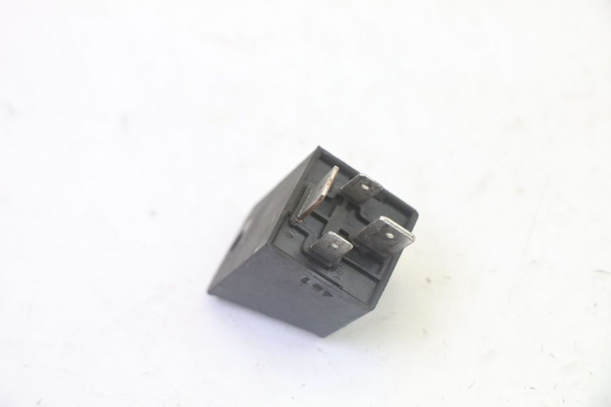 photo de STARTERRELAY PEUGEOT SATELIS 125 (2010 - 2012) - Zoom auf Gebrauchszustand