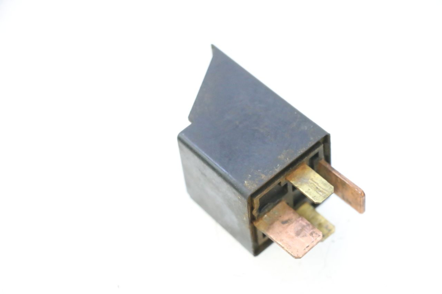 photo de STARTERRELAY PEUGEOT SATELIS 125 (2006 - 2009) - Detailansicht des Bauteils