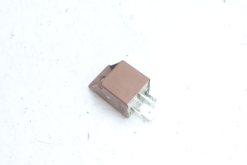 photo de STARTERRELAY PEUGEOT SATELIS 125 (2006 - 2009) - Hauptansicht