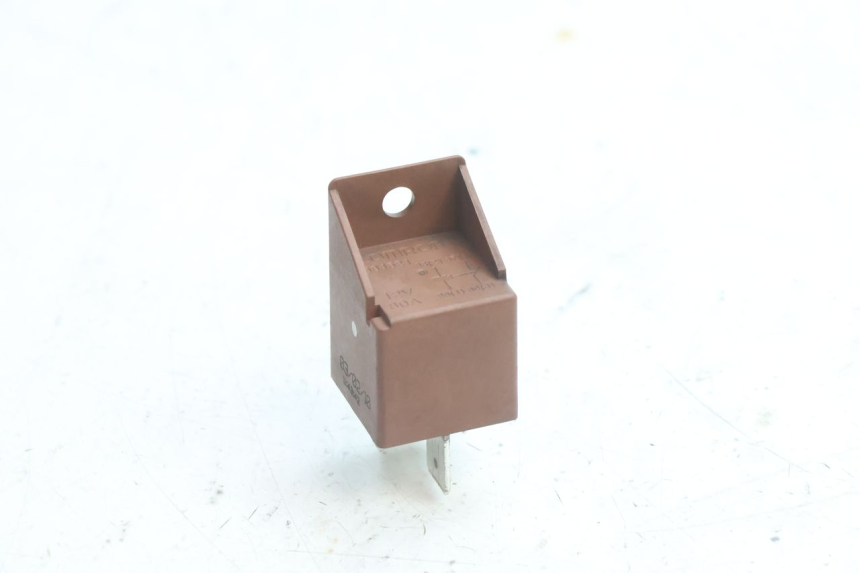 photo de STARTERRELAY PEUGEOT SATELIS 125 (2006 - 2009) - Detailansicht des Bauteils