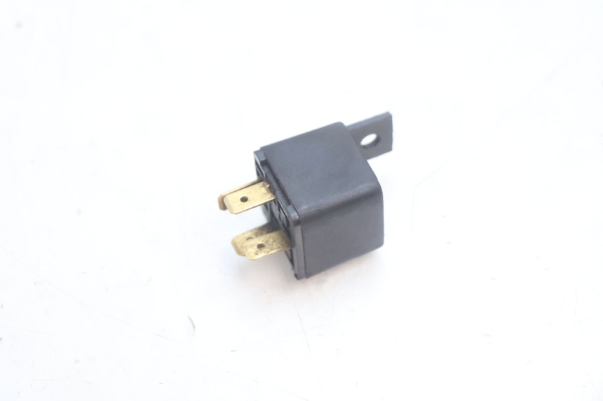 photo de ANLASSERRELAIS YAMAHA SLIDER 50 (1999 - 2004) - Detailansicht des Bauteils