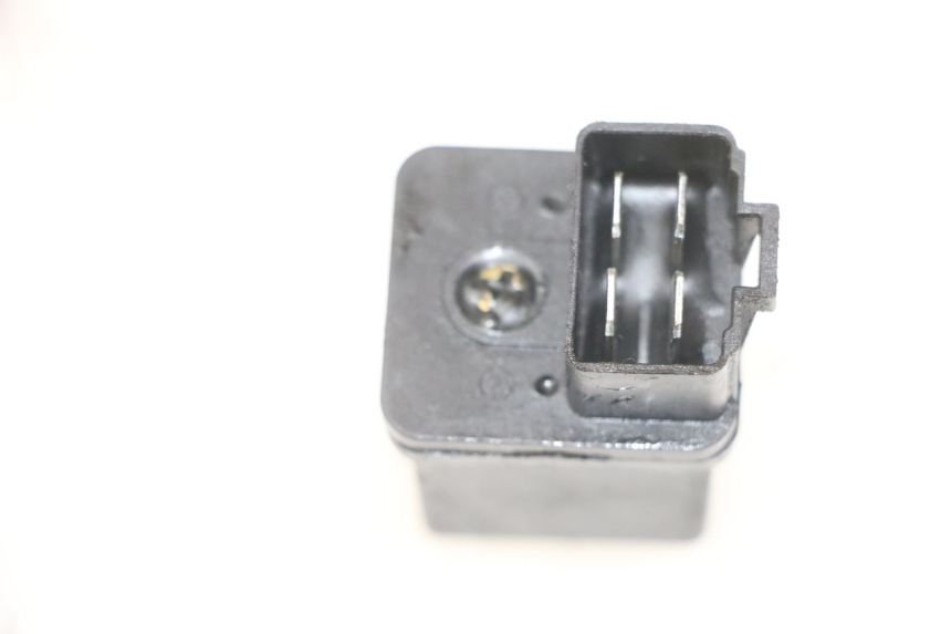 photo de ANLASSERRELAIS PEUGEOT STREETZONE I 2T 50 (2018 - 2020) - Zoom auf Gebrauchszustand