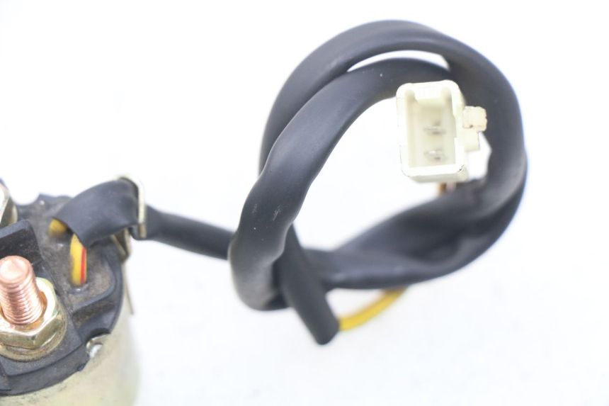 photo de ANLASSERRELAIS BAOTIAN TRAVEL SPIRIT 50 (2010 - 2012) - Zoom auf Gebrauchszustand