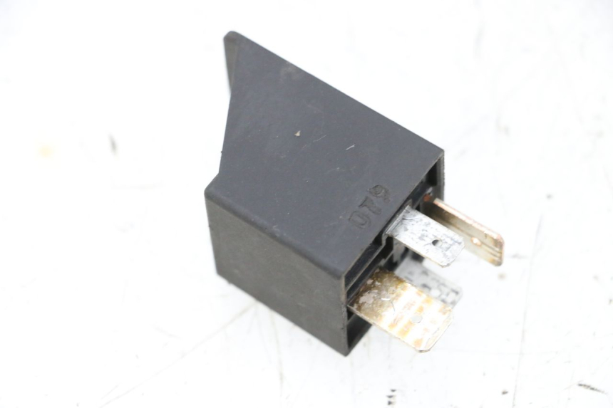 photo de ANLASSERRELAIS PIAGGIO VESPA GTS SUPER IE 125 (2009 - 2016) - Zoom auf Gebrauchszustand