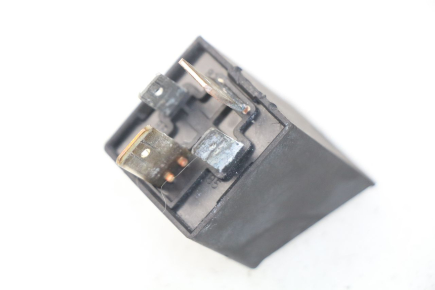 photo de ANLASSERRELAIS PIAGGIO VESPA LX IE 125 (2010 - 2012) - Zoom auf Gebrauchszustand