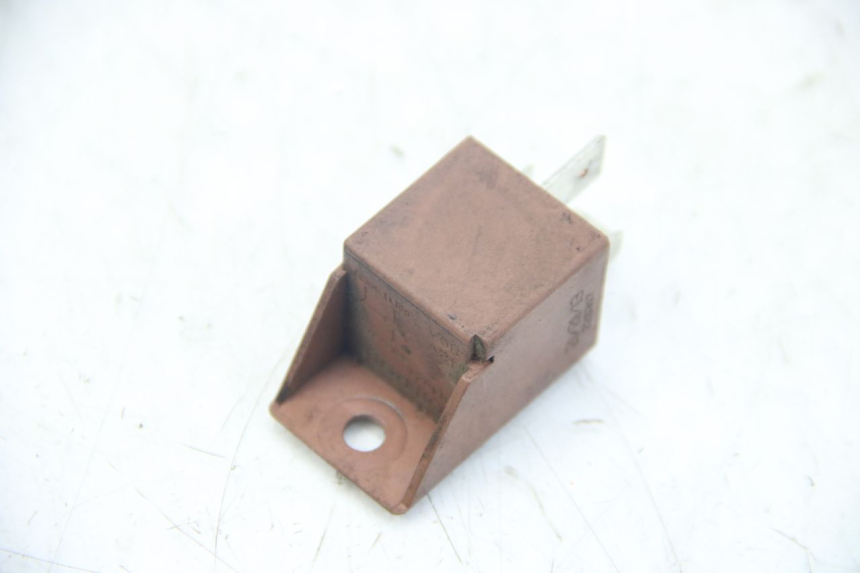 photo de STARTERRELAY PIAGGIO VESPA S 2T 50 (2007 - 2014) - Gesamtansicht des Produkts