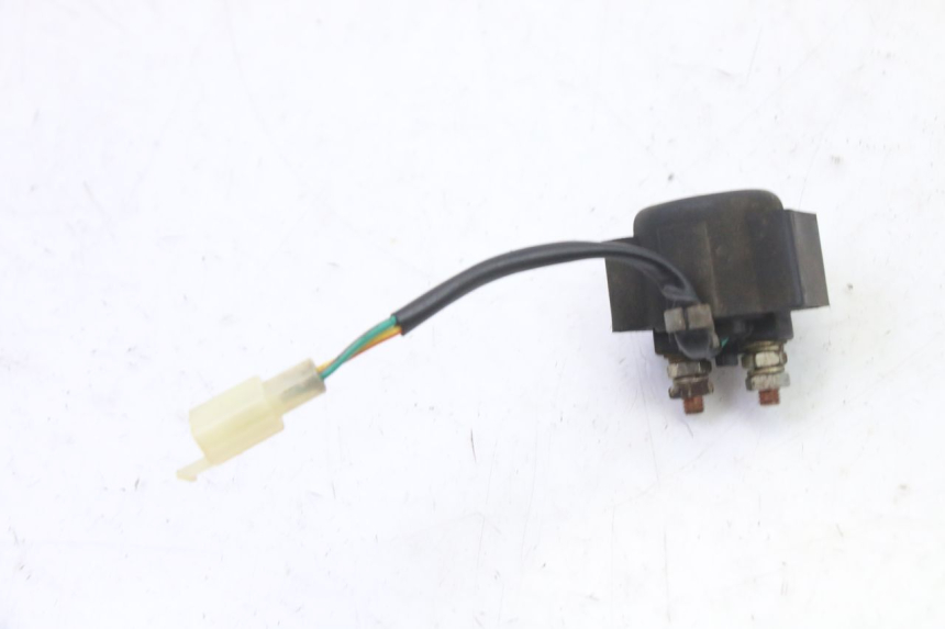 photo de STARTERRELAY PEUGEOT VIVACITY NEW 4T 50 (2008 - 2017) - Zoom auf Gebrauchszustand