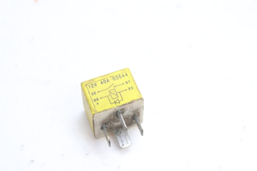 photo de STARTERRELAY PEUGEOT VIVACITY 50 (1998 - 2003) - Detailansicht des Bauteils