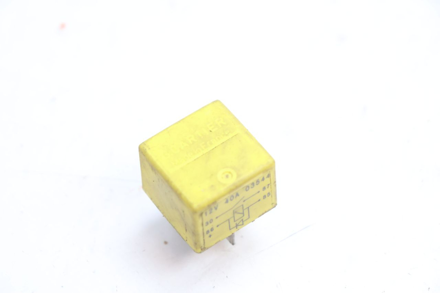 photo de STARTERRELAY PEUGEOT VIVACITY 50 (1998 - 2003) - Zoom auf Gebrauchszustand