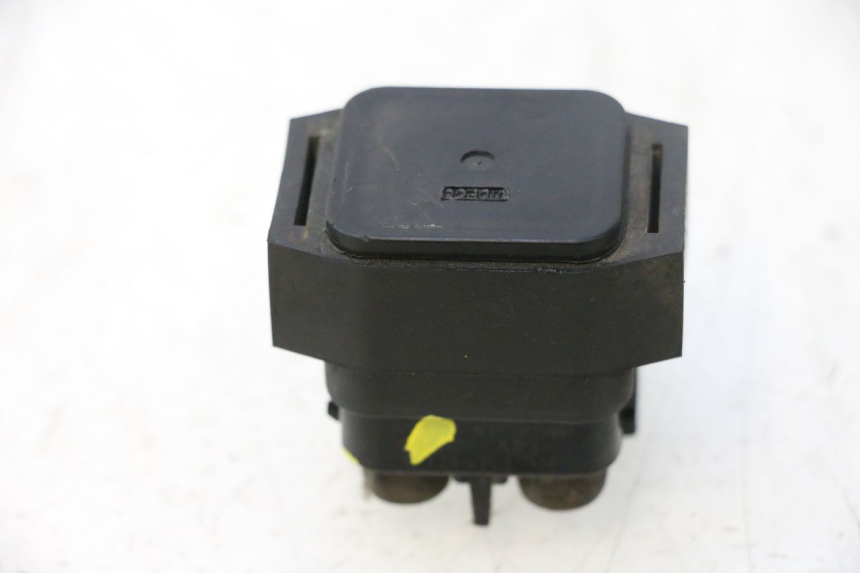 photo de STARTERRELAY YAMAHA X-MAX XMAX 125 (2010 - 2013) - Technische Nahaufnahme