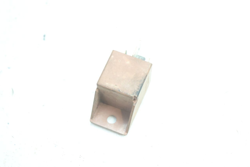 photo de STARTERRELAY PIAGGIO X9 EVOLUTION 125 (2003 - 2007) - Detailansicht des Bauteils