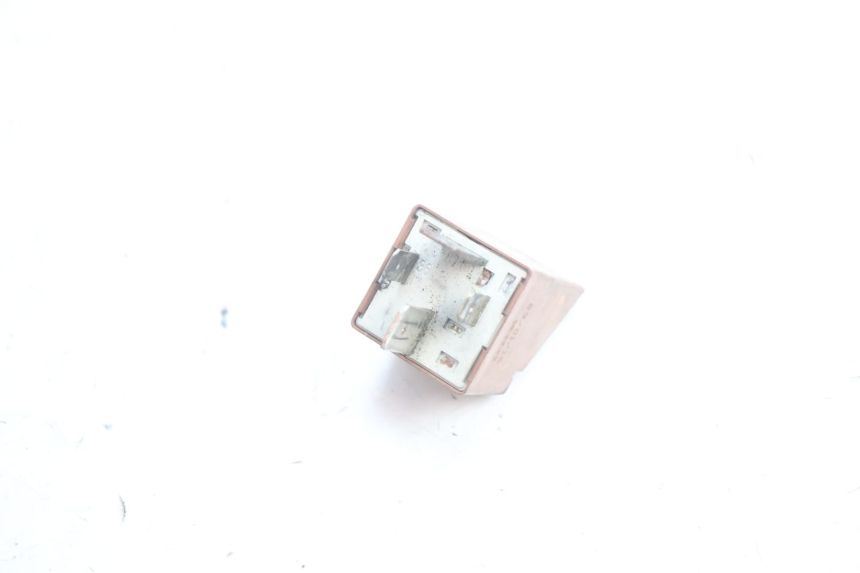 photo de STARTERRELAY PIAGGIO X9 EVOLUTION 125 (2003 - 2007) - Alternative Perspektive
