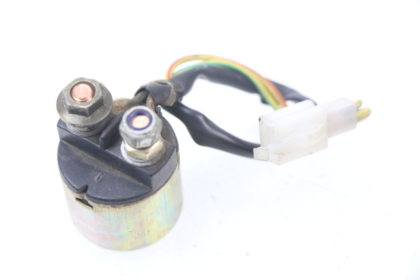 photo de ANLASSERRELAIS KINROAD XT T-8 125 (2006 - 2006) - Zoom auf Gebrauchszustand