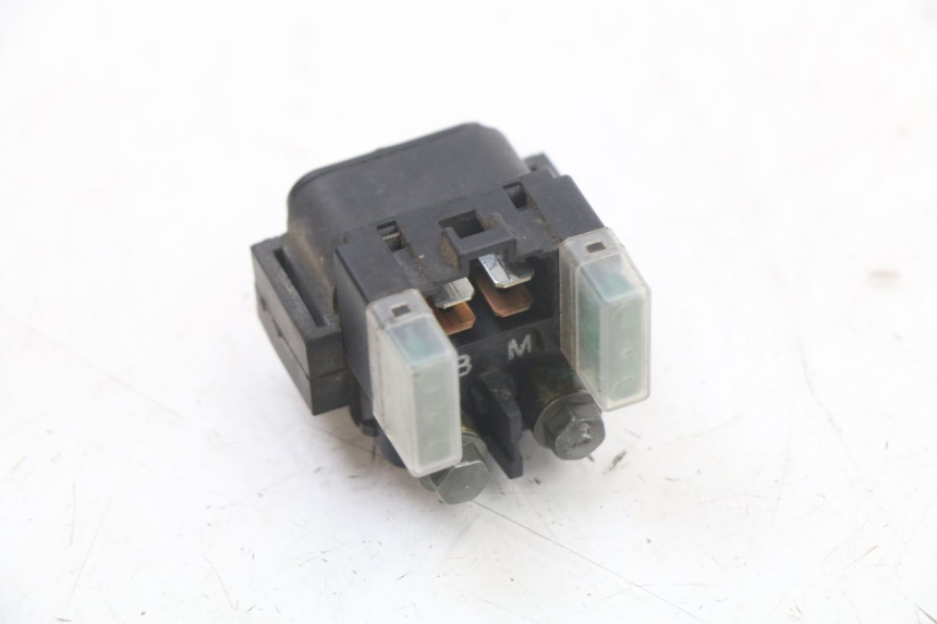 photo de ANLASSERRELAIS YAMAHA XVS DRAG STAR DRAGSTAR 650 (1997 - 2007) - Detailansicht des Bauteils