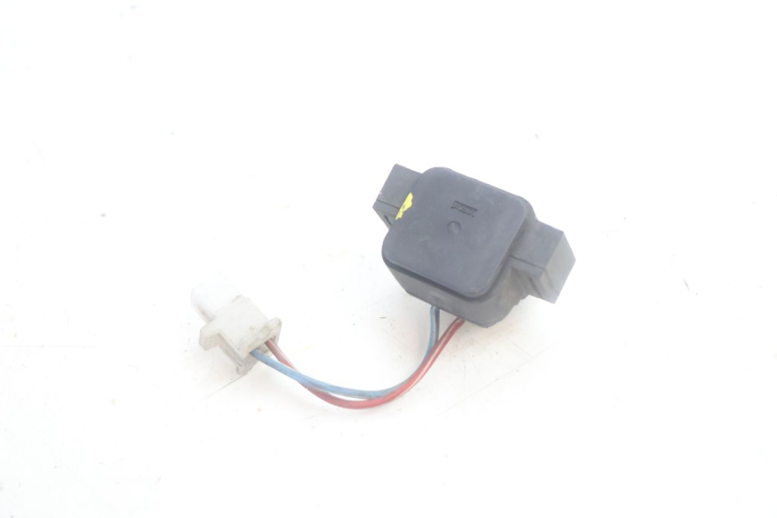 photo de STARTERRELAY YAMAHA YP MAJESTY 125 (2002 - 2006) - Alternative Perspektive