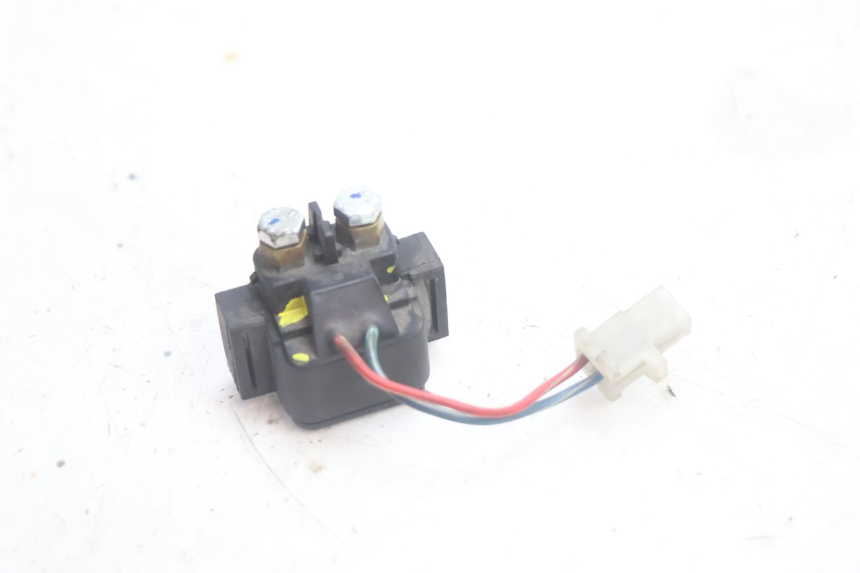 photo de STARTERRELAY YAMAHA YP MAJESTY 125 (2002 - 2006) - Zoom auf Gebrauchszustand