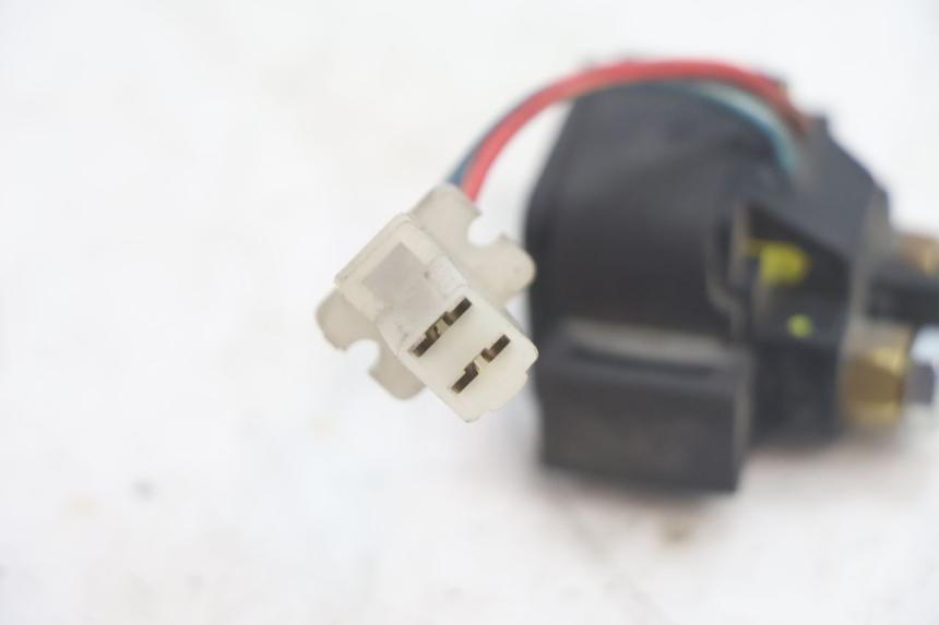 photo de STARTERRELAY YAMAHA YP MAJESTY 125 (2002 - 2006) - Technische Nahaufnahme