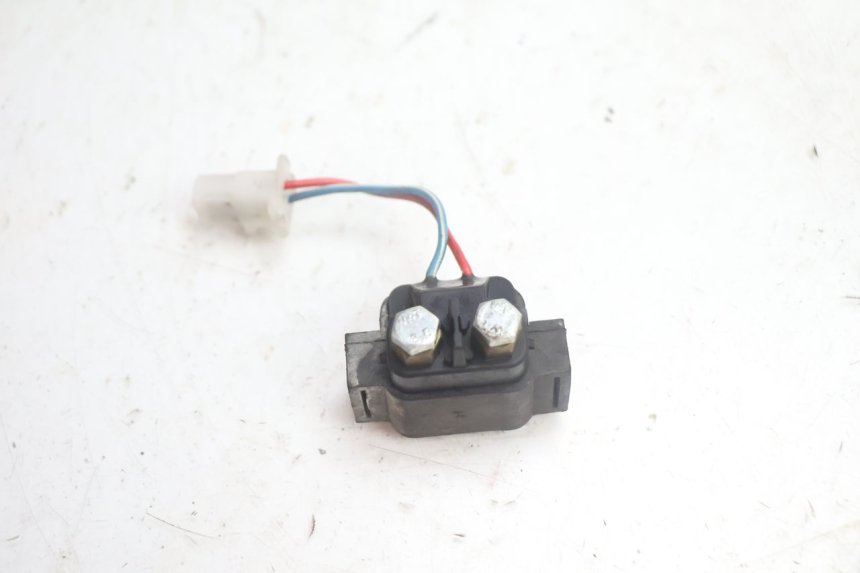 photo de STARTERRELAY YAMAHA YP MAJESTY 125 (2002 - 2006) - Detailansicht des Bauteils