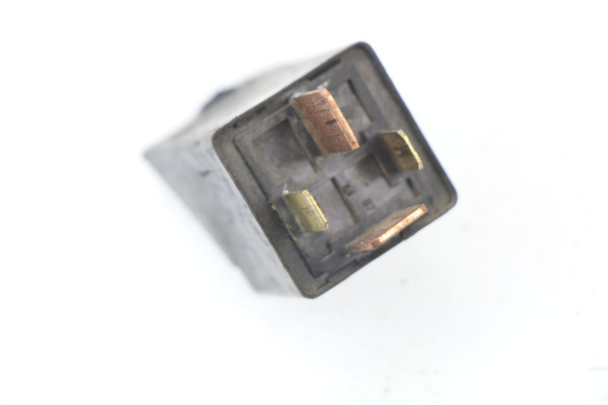 photo de STARTERRELAY PIAGGIO ZIP 2T 50 (2009 - 2019) - Zoom auf Gebrauchszustand